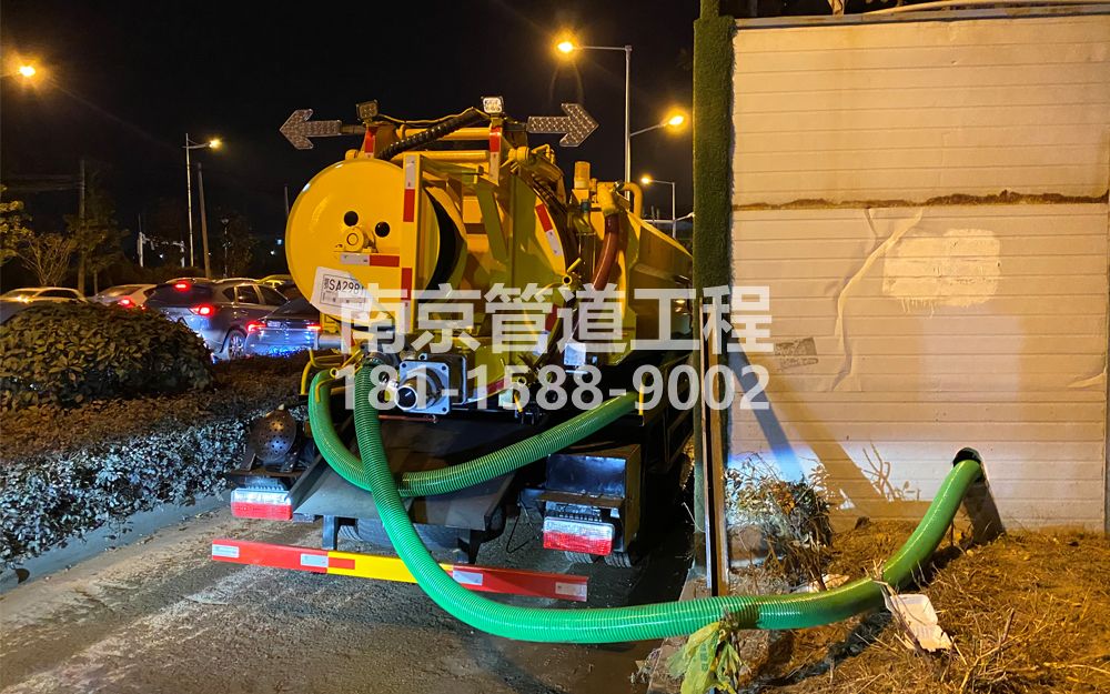 266华阳临时工地抽粪